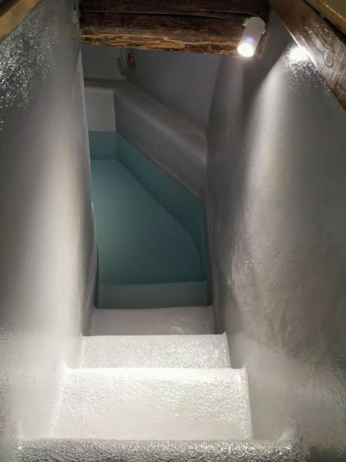Azura, Traditional Residence In Ano Syros Exterior photo